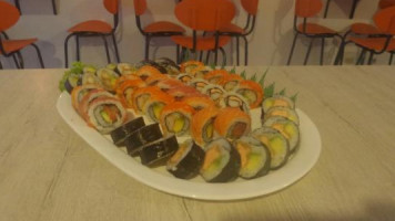 Kukku Sushi y Wok Sabaneta inside