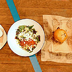 Bareburger Clintonville inside