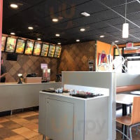 Taco Bell inside