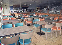 Sizzlers Diner inside