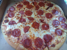 Little Caesars Pizza food