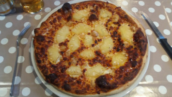 Kangourou Pizzas food