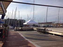 Cruising Yacht Club Of Australia outside