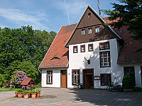 Forsthaus Siehdichum outside