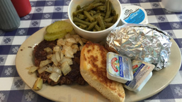 Creekside Deli food