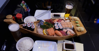 Ile Sushi food