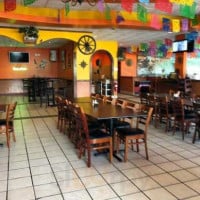 Los Agaveros Mexican Grill And food