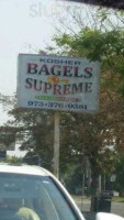 Bagels Supreme outside