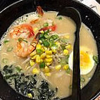 Sumo Ramen food