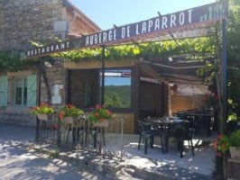 Restaurant Auberge de Laparrot outside