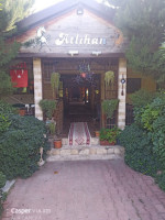 Atlıhan Restoran outside