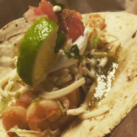 Quvo Tacos Craft Beer food