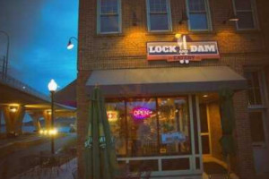 Lock And Dam Eatery outside