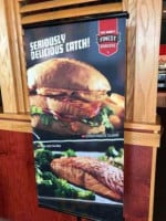 Red Robin Gourmet Burgers And Brews food