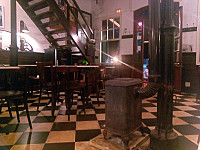 Baixamar Cafe inside