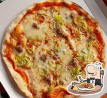 Ale' Pizza Di Martini Alessandro food