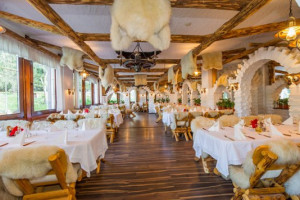 Restaurant Traditional Aurelius inside