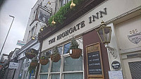 The Highgate Inn outside