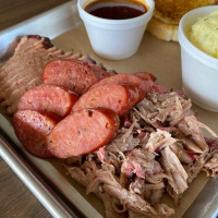 Soulman's -b-que food