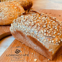 Lorenz Cafe food