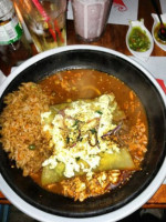 Tacuba 16 (La Bonita before) food