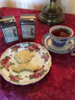 Lady Magpie's Tea Curiosities food