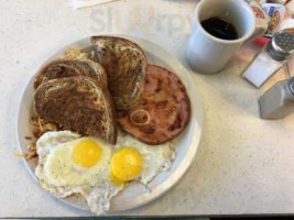 Penny's Diner food