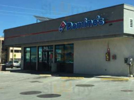 Domino's Pizza outside