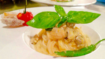 Il Peperoncino D'oro food