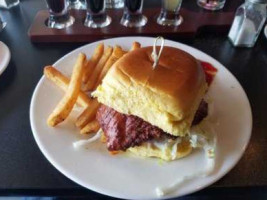 3 West Restaurant Bar Newtown Square food