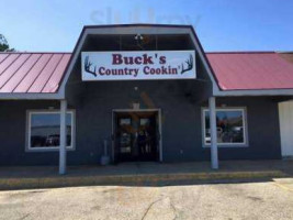 Buck's Country Cookin outside