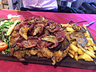 Las Torres Del Campillin Oviedo food