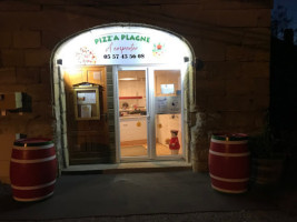 Pizz' A Plagne food