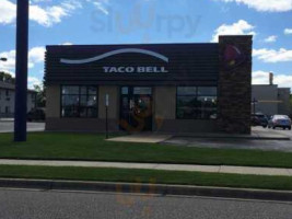 Taco Bell outside