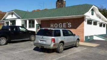 Hoge's Restaurant . outside