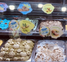 Gourmet Gelato Jl. Monkey Forest food