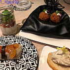 Bubbles Gastrobar Restaurant food