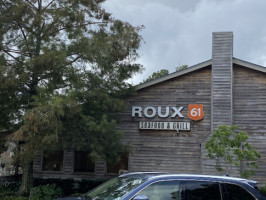 Roux 61 Seafood Grill outside