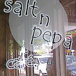 Salt n Pepa Cafe outside