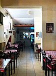 Rosa's Thai Cafe inside