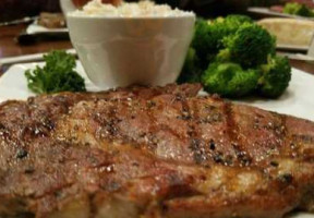 Cowboys Chophouse food