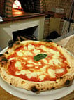 Pizzeria Calos food