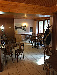 Café-Restaurant Les Tombettes inside