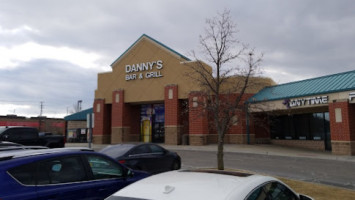 Danny's Grill North outside