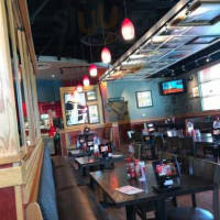 Red Robin Gourmet Burgers And Brews food