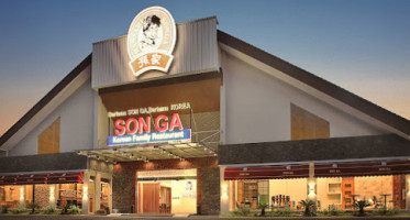 Songa Korean Resto Surabaya inside