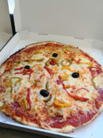 Arthez Pizza food