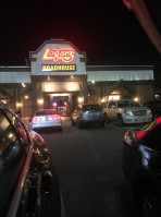 Logan's Roadhouse outside