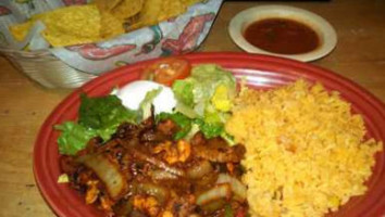 Compadres Mexican Restaurants food