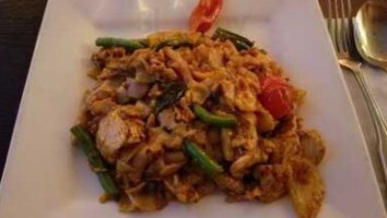 Dd Thai Cuisine food